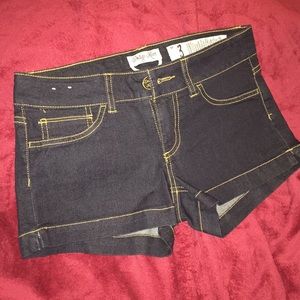 Ladies dark washed denim shorts